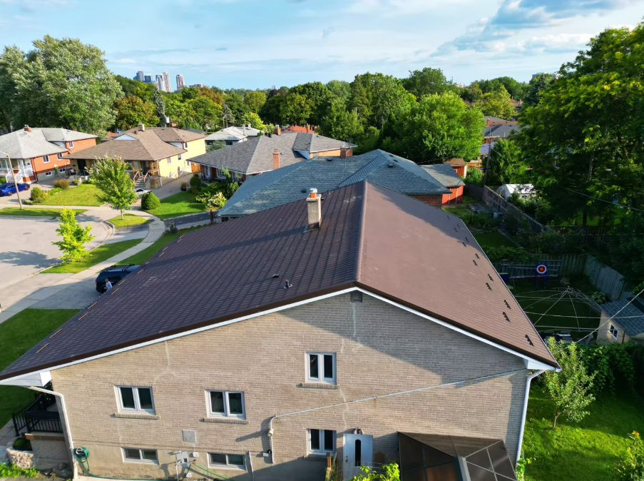 Why Toronto Homeowners Trust MRoof for Their Roofing Needs